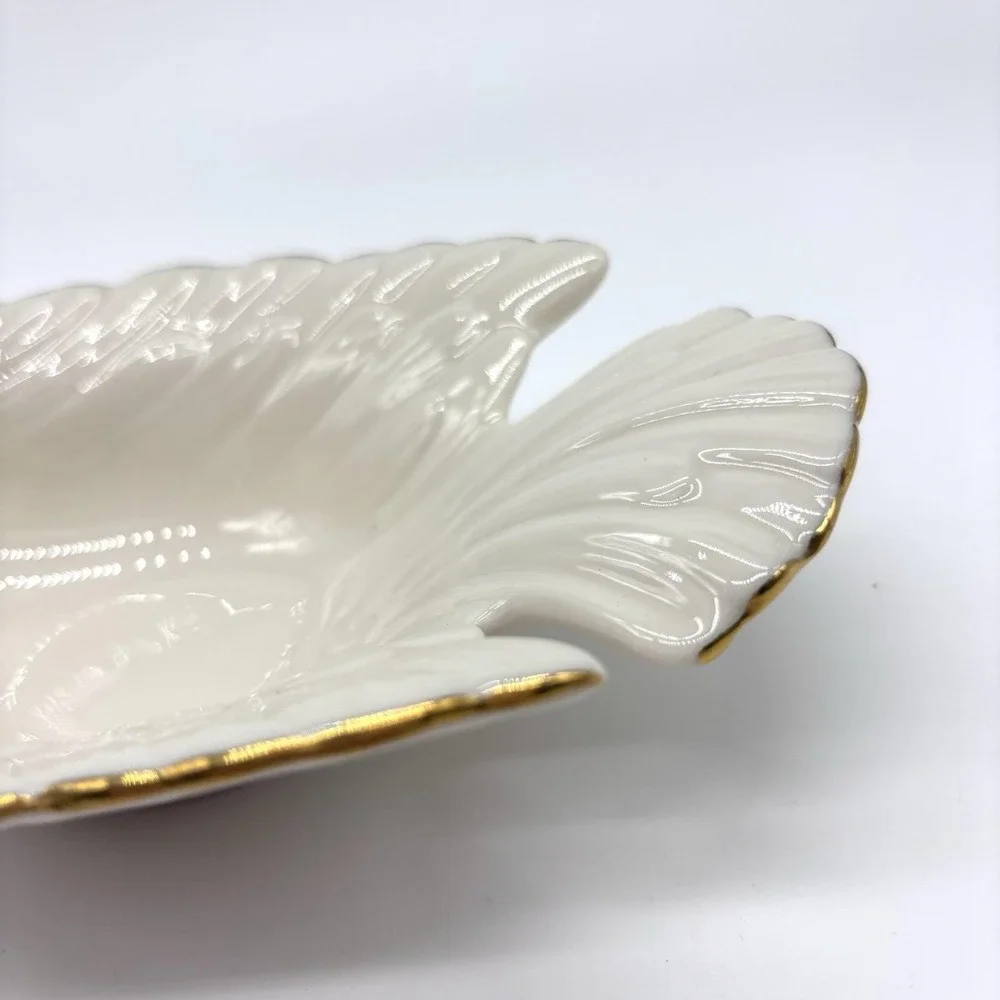 Vintage LENOX China Dove‎ Dish Ivory Bowl Creme 24k Gold Trim New